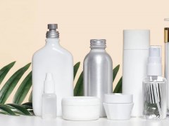 PET吹瓶配套空壓機如何選？行業(yè)標桿話你知！